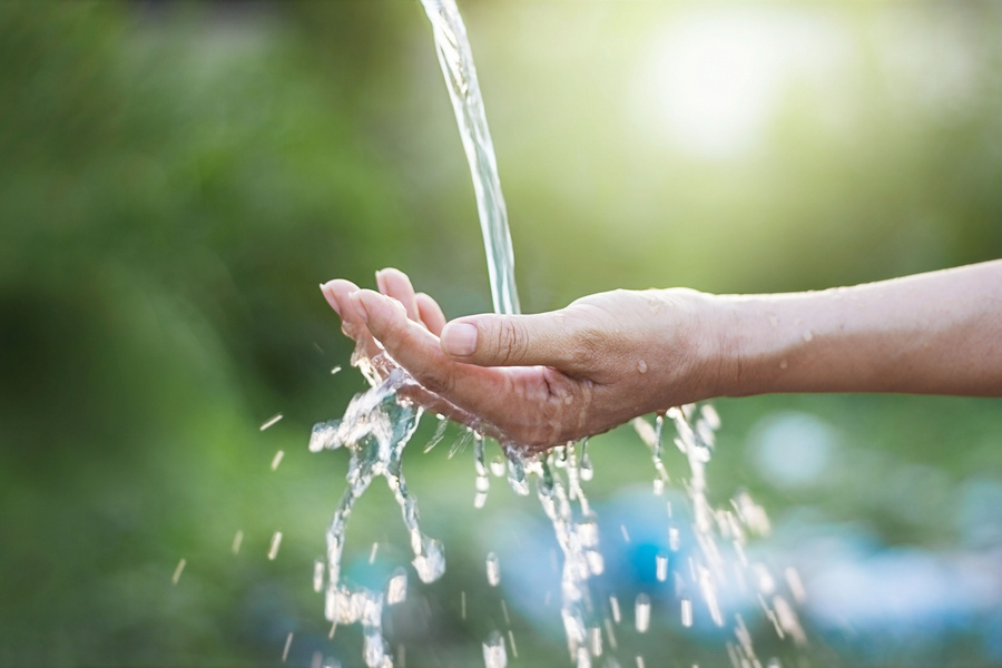 Mais qu'est-ce au juste qu'une eau "pure" ?