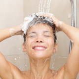 Allergie au chlore et peau sensible : pourquoi filtrer l'eau de la douche ?