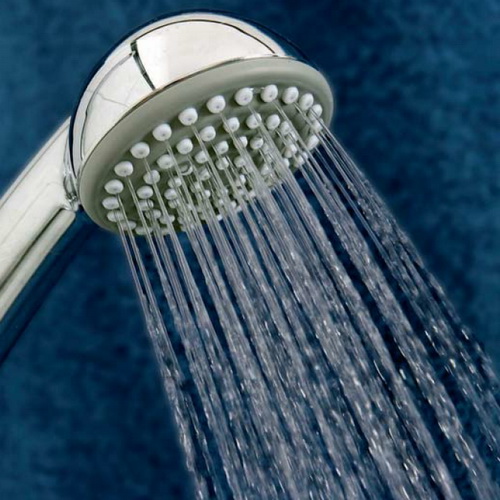 La douche à l'eau de pluie nuit-elle gravement à la santé ?
