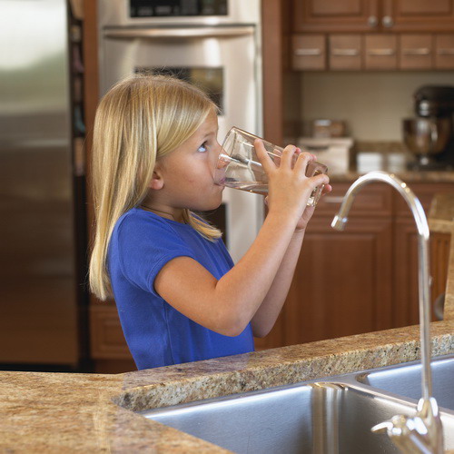 L'eau du robinet non filtrée notée par les écoliers